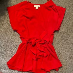 Monteau top, size S. Ties in waist!